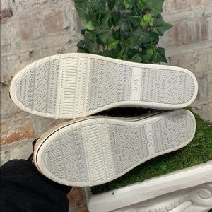 NWT Skechers BOBS Breeze Memory Foam Black